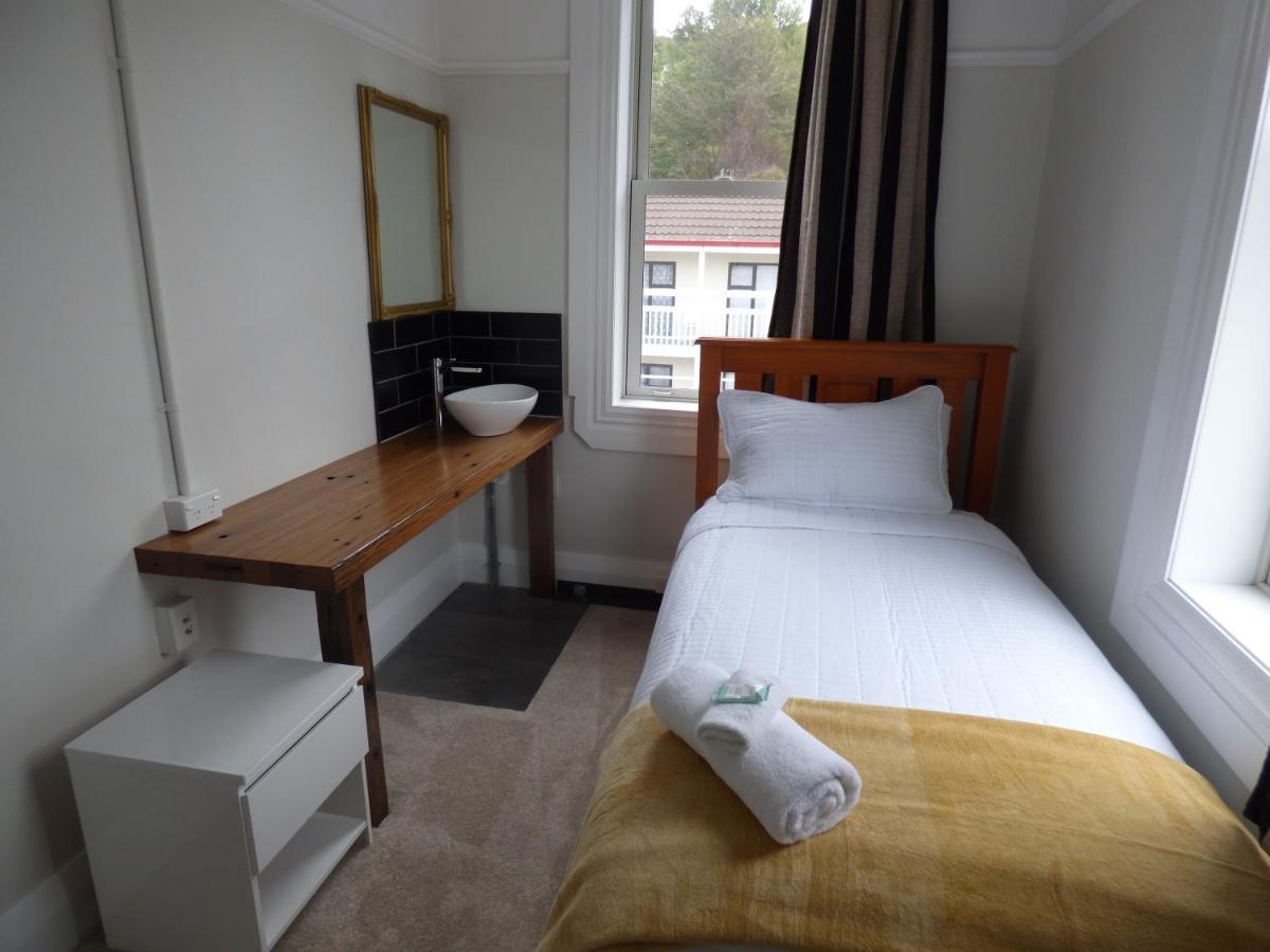 Sahara Guest House Dunedin Dış mekan fotoğraf