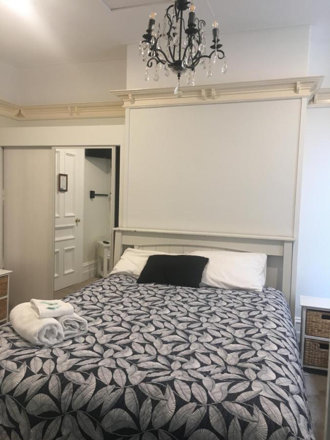 Sahara Guest House Dunedin Dış mekan fotoğraf
