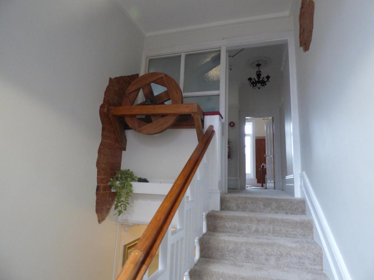 Sahara Guest House Dunedin Dış mekan fotoğraf
