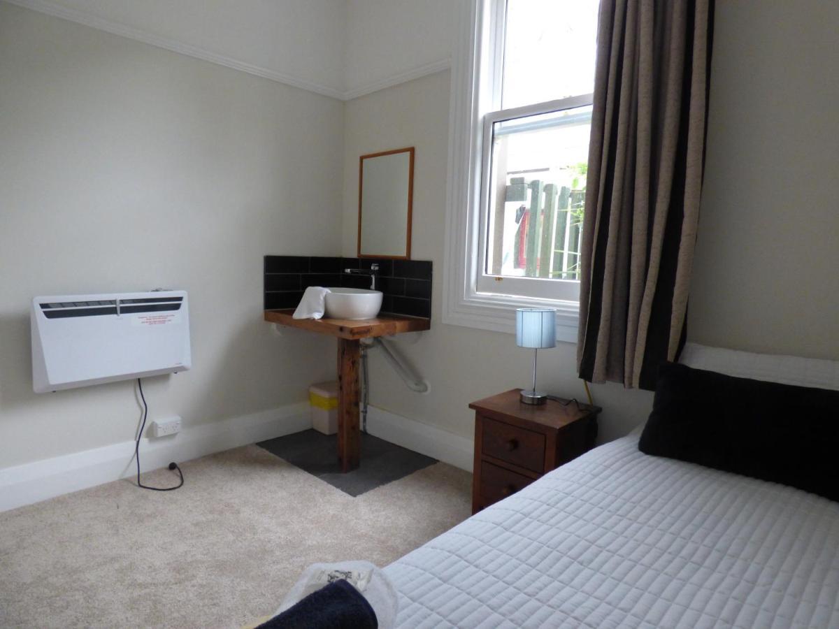 Sahara Guest House Dunedin Dış mekan fotoğraf